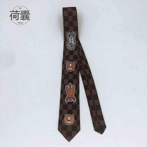 荷囊原创领带格子制服校供咖色