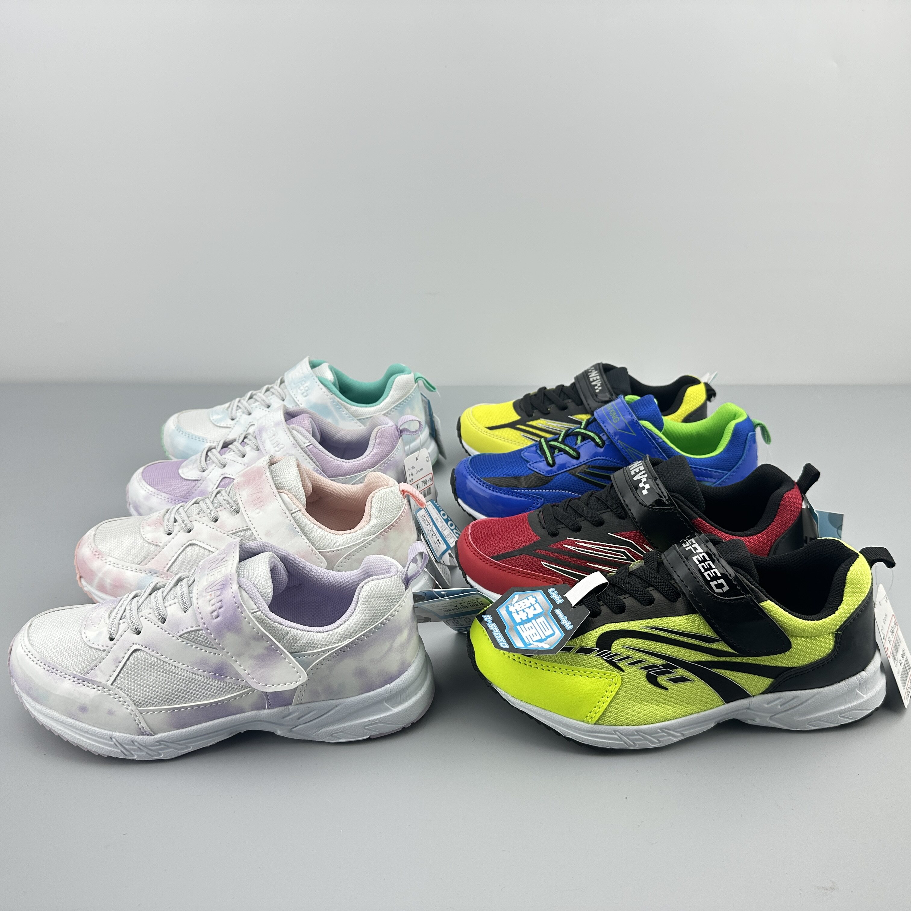 外贸原单日本男女童运动鞋春秋款网面透气跑步鞋小学生防滑休闲鞋