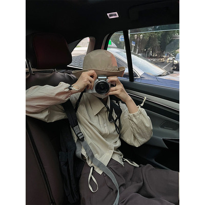 小众表妹运动感单排扣长袖衬衫