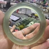 岫玉手镯一物一图高品质 女神节礼春季 绿冰透女款 天然正品 新款