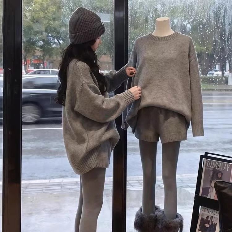 韩系慵懒风软糯简约长袖针织衫女超好看的高腰休闲显瘦短裤两件套