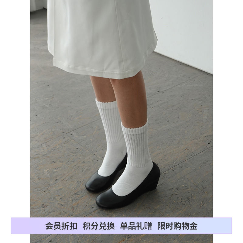 复古简约真皮圆头坡跟鞋
