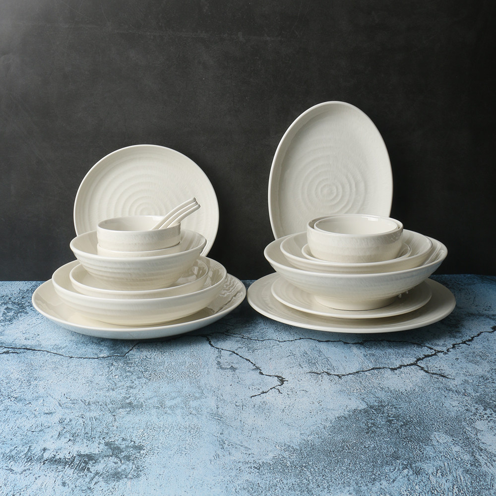 精致好看家用餐具碗碟套装礼盒饭碗【高级感盘子】陶瓷泡面碗菜盘