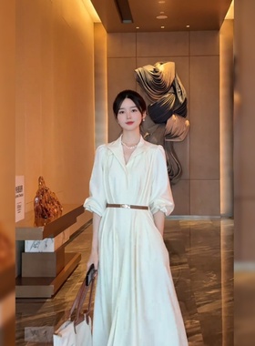 大码胖mm轻奢法式白色连衣裙女装秋季收腰长裙气质温柔风显瘦裙子