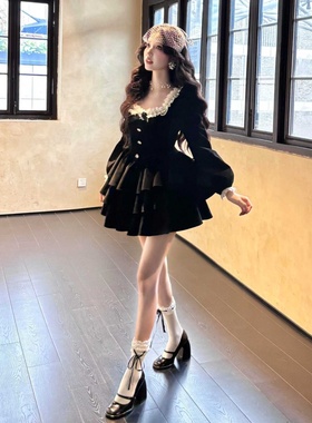 秋季新款赫本风黑色方领蕾丝蝴蝶结连衣裙女大码胖mm显瘦蓬蓬短裙