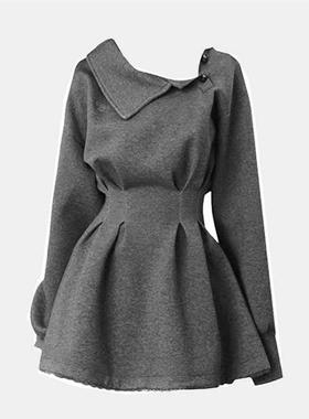 甜酷辣妹斜肩翻领独特设计收腰连衣裙秋季新款时尚短款A字卫衣裙