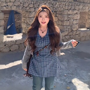 开衫 大码 胖MM韩系复古蓝格纹中长款 挂脖背心防晒灰色长袖 两件套装