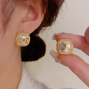 异国气质轻奢金属凯旋门珍珠耳钉s925银针高级感时尚简约网红耳环