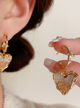 法式复古金属风渐变色橙色水晶爱心耳环女甜美高级感百搭耳钉耳饰
