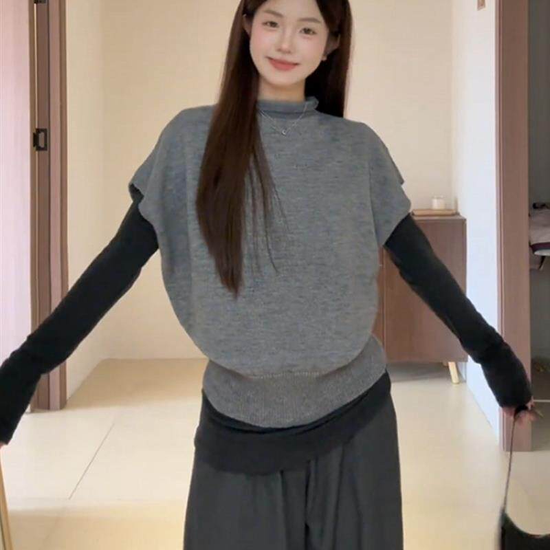 灰色半高领针织马甲背心女秋季慵懒风宽松无袖叠穿毛衣马夹上衣