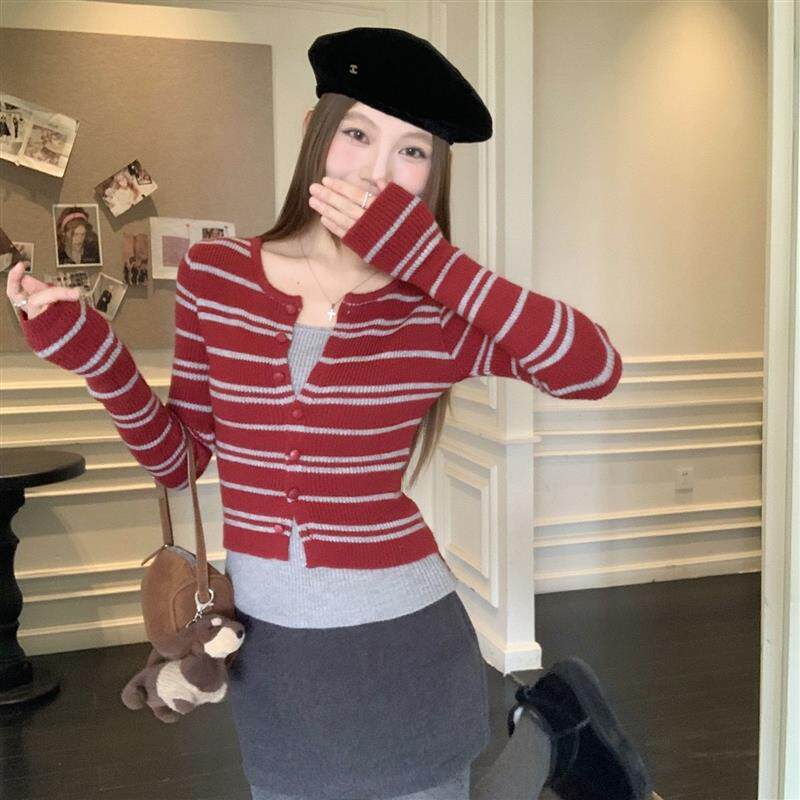 韩系设计感撞色条纹假两件针织衫女2026春季独特漂亮气质修身上衣