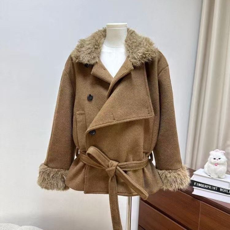 韩系潮女冬显瘦毛毛加绒加厚外套保暖风衣气质感毛绒拼接短款毛呢