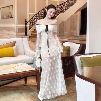 富家千金风提花系带一字肩连衣裙