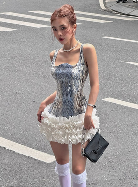 怪诞女孩 甜辣风气质扎染亮片吊带连衣裙女 高腰拼接蛋糕蓬蓬短裙