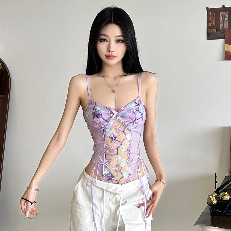 千禧辣妹风蕾丝刺绣蝴蝶结吊带女