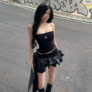 A字裙短裙 设计感修身 怪诞女孩 甜酷风辣妹PU皮拼接高腰半身裙女