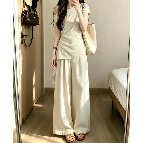 显瘦穿搭矮小个子杏色斜肩上衣百搭145cm显高高腰垂感阔腿裤套装