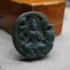 Украшения на шею