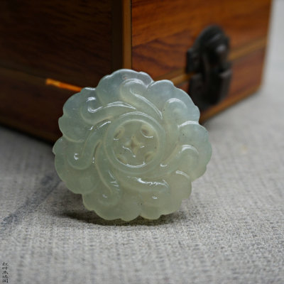 岫玉花开富贵时来运转吊坠天然玉