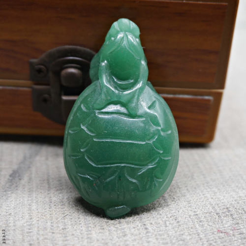 东陵玉双面雕刻龙龟吊坠手工雕刻