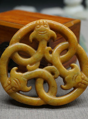 玉石仿古做旧岫玉三首璃龙镂空雕刻把件挂件腰佩玉坠玉汉服配饰饰