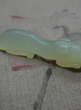 天然岫玉复古虎符玉老虎玉把件