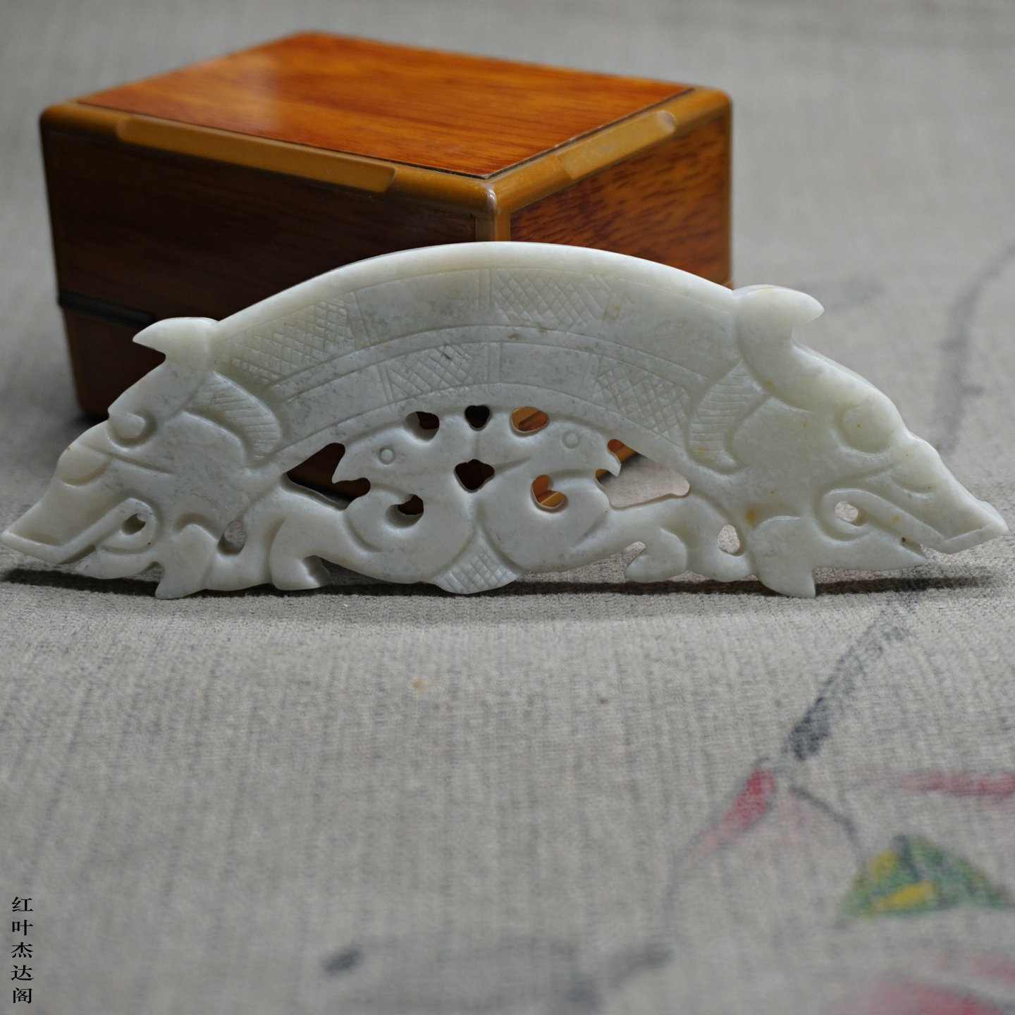 岫玉双龙玉璜玉佩腰挂半圆弯