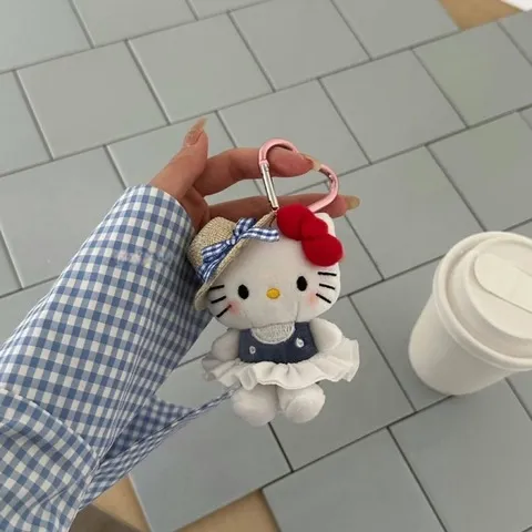 挂饰pink包包挂件挂件挂扣KT猫爱心扣同款blackhellokitty玩偶