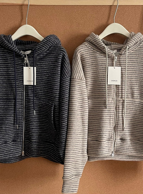 韩代@oun*e软糯兔毛绒加绒加厚！撞色条纹连帽双拉链卫衣毛绒外套