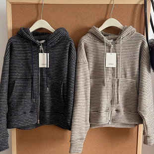 韩代@oun*e软糯兔毛绒加绒加厚！撞色条纹连帽双拉链卫衣毛绒外套