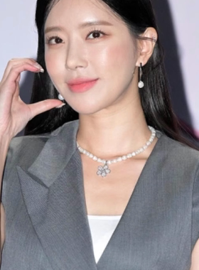 日韩春夏天然珍珠可爱钻石花朵周雨彤同款夏y2k叠戴项链串珠女