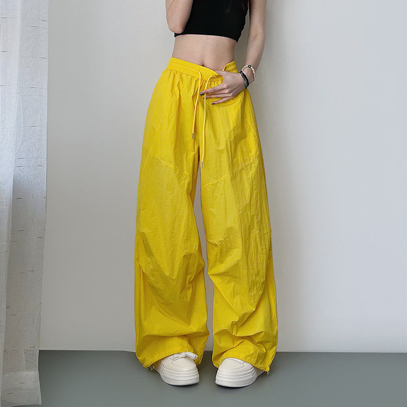 大码黄色夏季多巴胺冰丝休闲裤女胖mm显瘦跳舞运动防晒速干阔腿裤