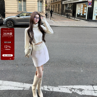 现货 viola【高智美貌】3k+私服小众云朵绒触感 镂空毛衣短款高领