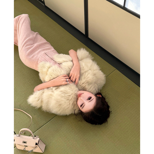 现货 viola【蜜瓜奶狐】 芬兰进口saga白狐千金蕾丝拼接皮草外套