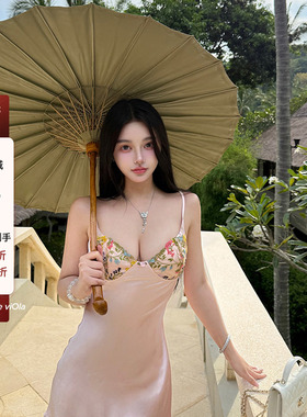 【现货】viola【明艳仙子】M*reT*Co复古小众立体刺绣蕾丝连衣裙