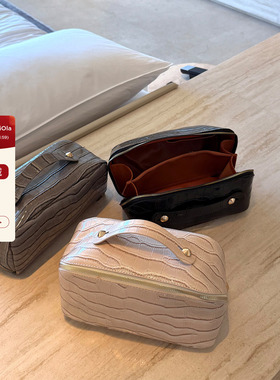 viola 【千金洗漱包】 巨能装高颜值旅行鳄鱼纹pu化妆包