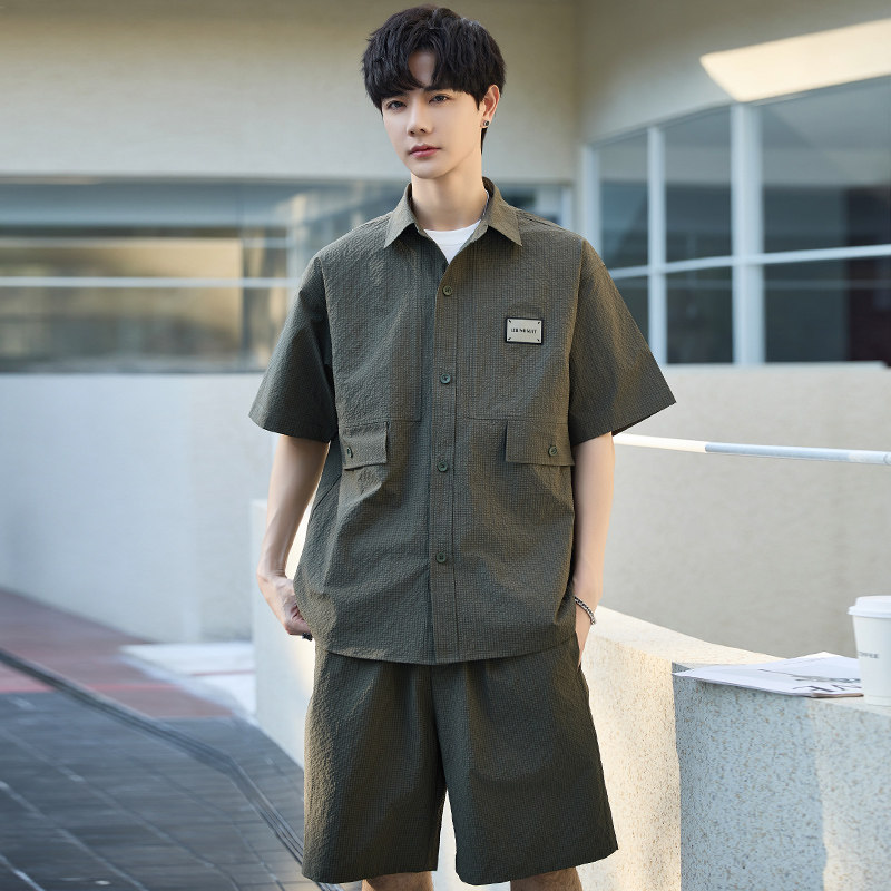 2025年夏季男款两件套透气凉爽套装休闲短袖新款短裤工装宽松一套