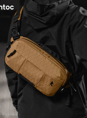 tomtoc单肩斜挎包机能工装Switch2收纳胸包挎包男士通勤单肩包T26
