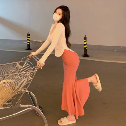 炸街显身材性感辣妹上衣T恤女高级御姐轻熟风穿搭包臀鱼尾裙套装
