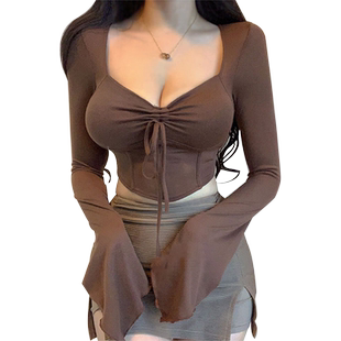 纯欲辣妹白色t恤紧身性感上衣长袖收腰秋冬超低V领显胸大打底衫女