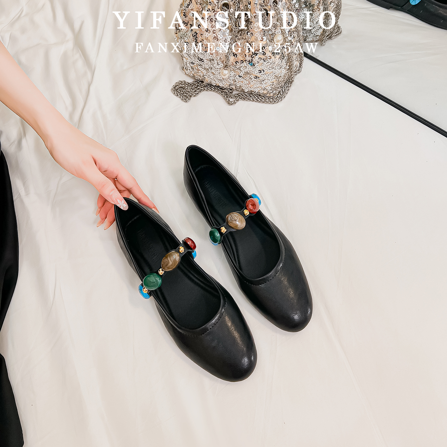 羊皮版~黑色浅口单鞋女2025新款民族风水钻一字带法式玛丽珍女鞋