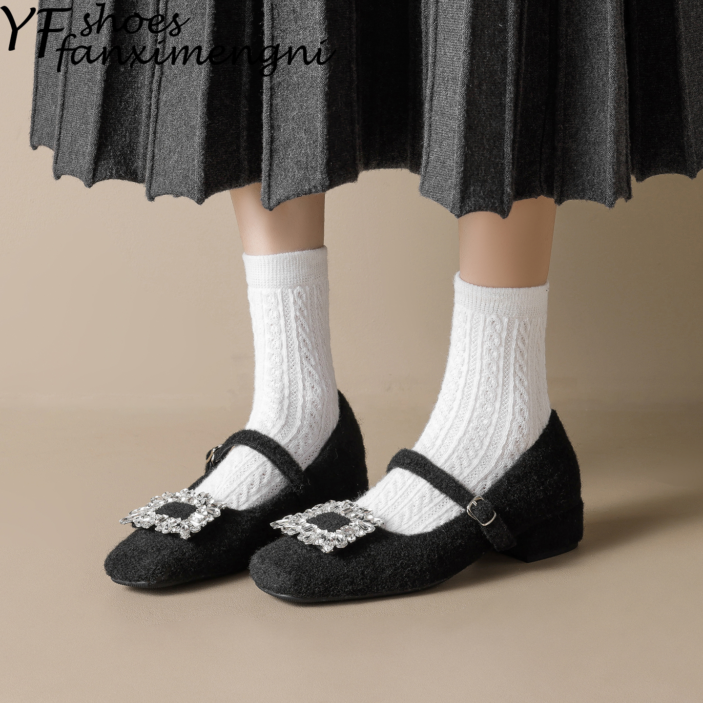 厚黑系~法式水钻浅口玛丽珍女鞋