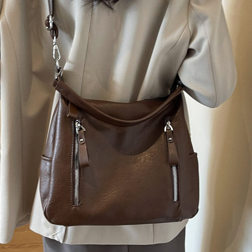 高级通勤包娜达丽亚时尚