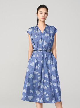 黎姿新款时尚舒适设计印花V领无袖连衣裙配腰带LNOL7048-2102