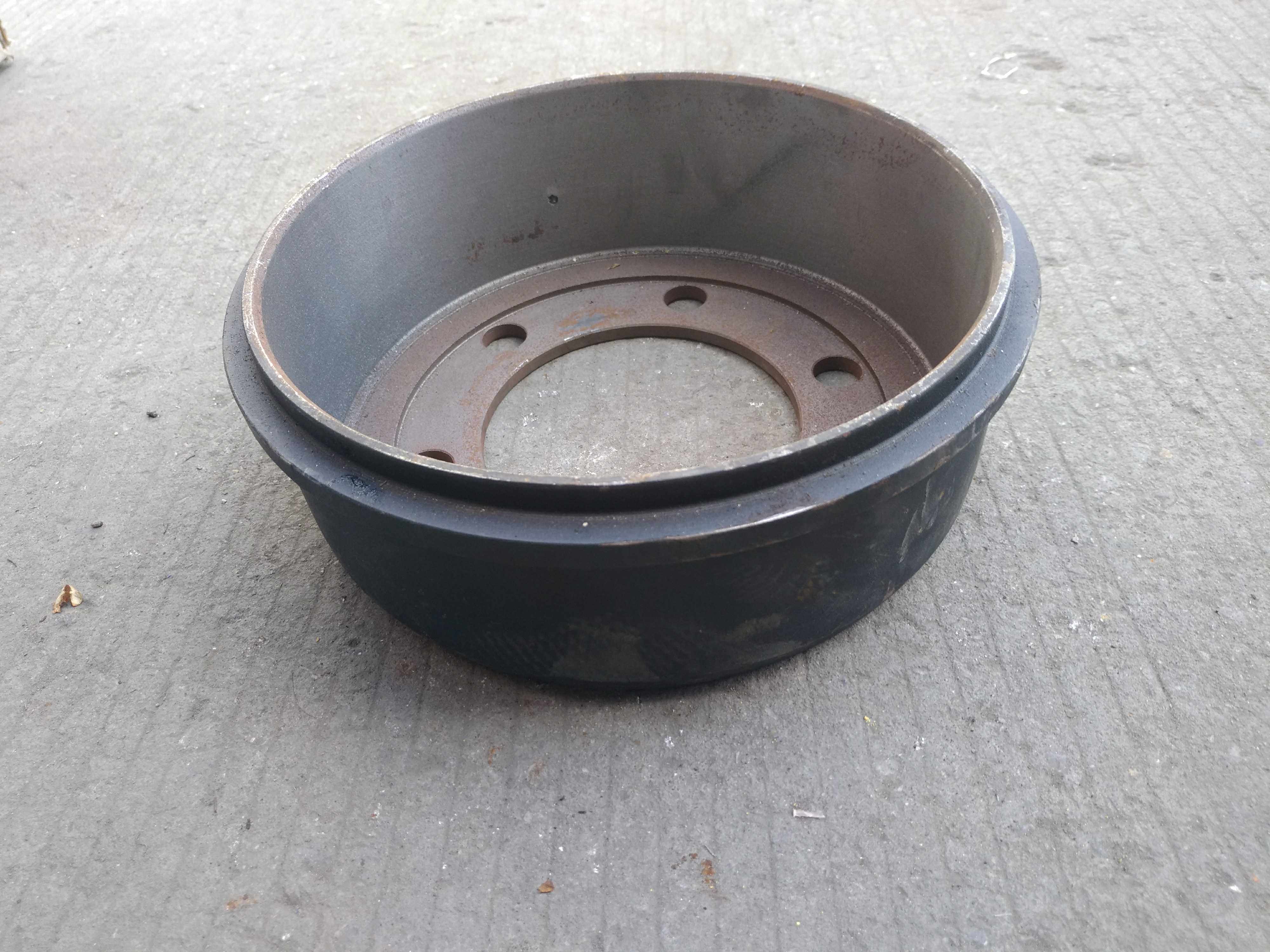 跃进小财神s100  后刹车鼓0j00