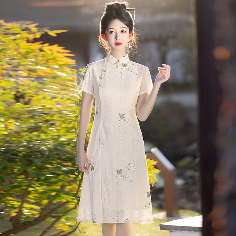 现代时尚改良奥黛旗袍裙2025夏新款短款小个子年轻款少女日常可穿