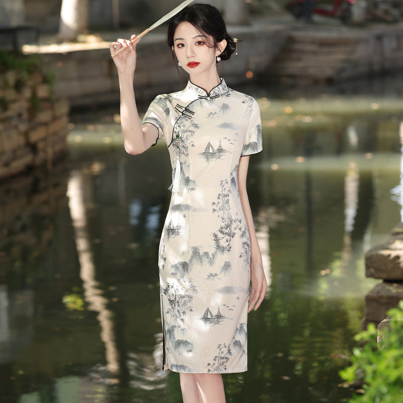 水墨山水改良旗袍年轻款少女小个子2025夏新款日常复古新中式国风