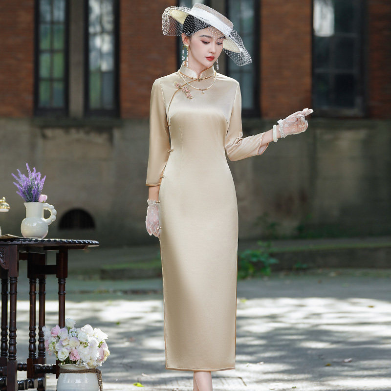 高端醋酸旗袍春季2026新款长袖改良版新中式国风长款连衣裙女名媛