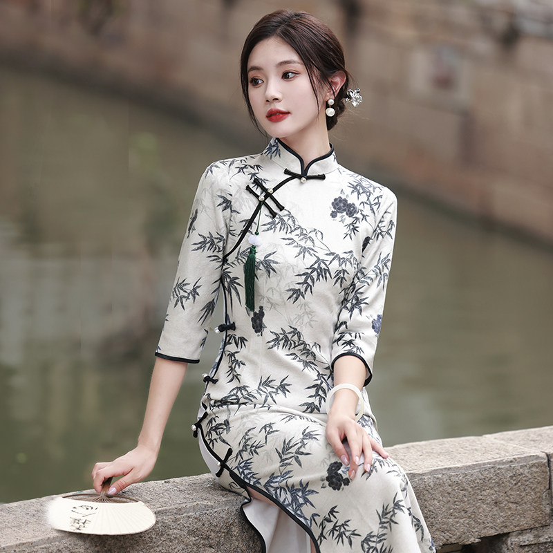 水墨国风新中式旗袍新款2026新款春季长袖民国复古年轻款改良版