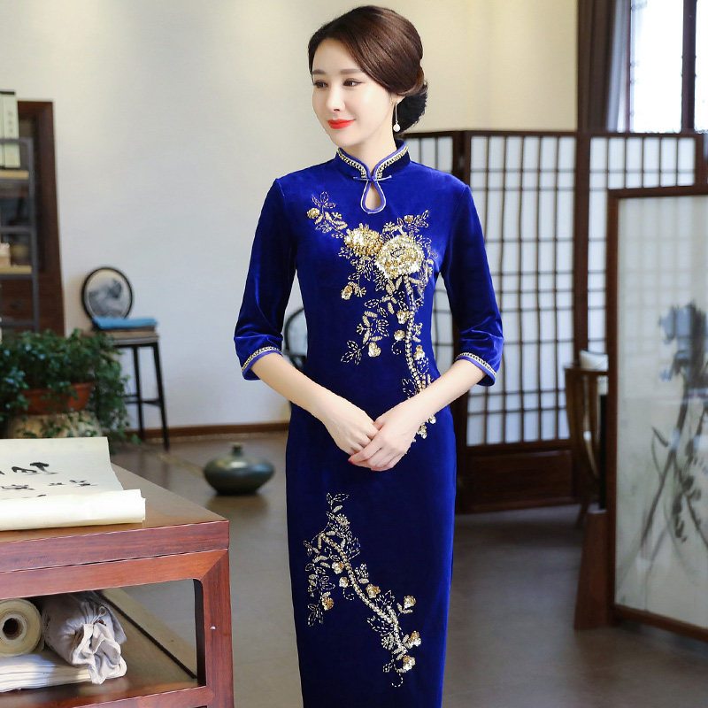 旗袍长款2026新款春秋复古丝绒中长袖璀璨订珠改良旗袍连衣裙礼服